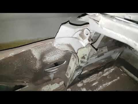 Видео: Кузовной ремонт на БМВ Е34 (1994 г в , М50В25ТУ, растайлинг) -  часть 2