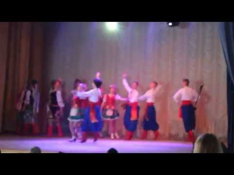 Видео: Привітальна постановка, виконує ансамбль "Дружба" (м. Черкаси)
