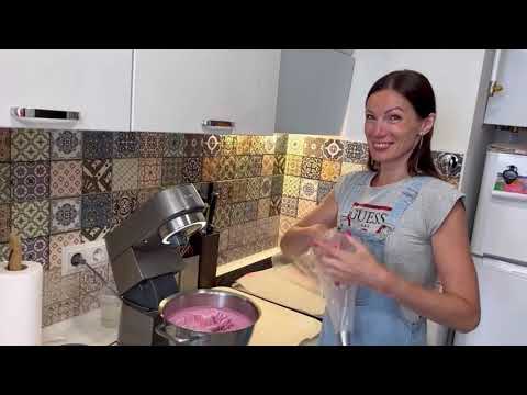 Видео: Готовим зефир со вкусом чёрной смородины ! Нежнейший десерт который стоит приготовить хотя бы раз!