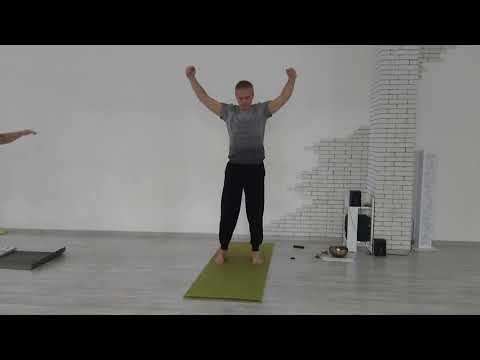 Видео: Упражнения для позвоночника