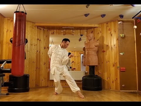 Видео: И Цзинь Цзин (оздоровительный цигун)