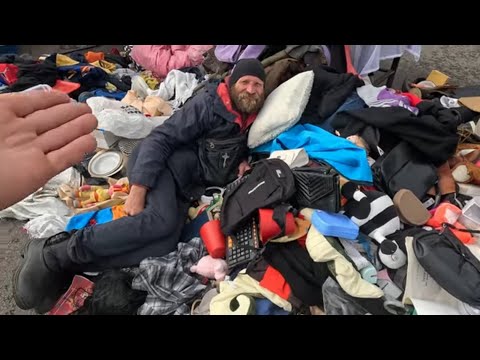 Видео: Барахолка. Торговал. ПОЙМАЛ ВОРА. Снял обзор на пол рынка. Мусорщик Минск.