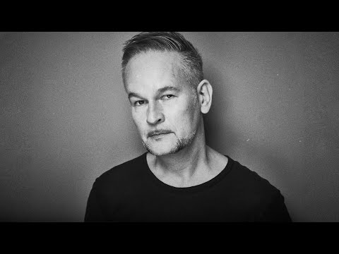Видео: Немного О: Geza Schoen. Escentric molecules. Iso E Super. Molecule 01 и феромоны. Аромат Kinski.