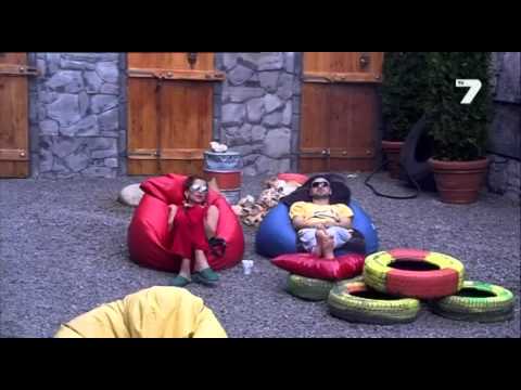 Видео: Къртицата 05.05.2014 част 5 от 5