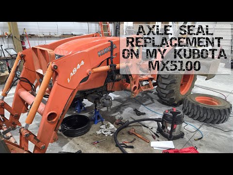 Видео: Замена уплотнителя передней оси/кулака/портала трактора Kubota
