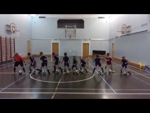 Видео: Тренировка 2006-2007 года рождения.