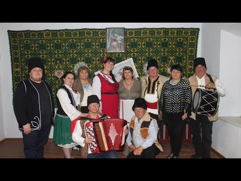 Видео: Честита Нова година! 2025 Бащина къща