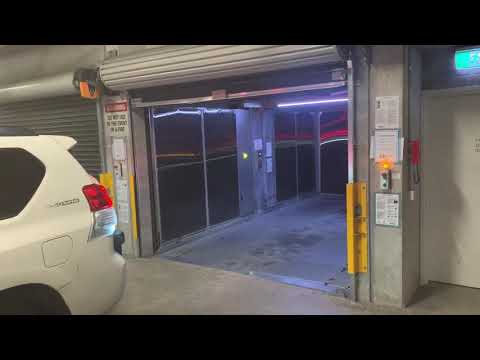 Видео: Лифт для машины