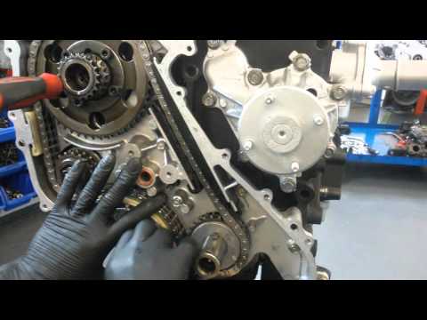 Видео: Как установить цепь ГРМ Nissan Navara D40 Pathfinder Cabstar на новый последний совет