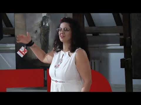 Видео: Родители от следващо поколение | Ася Демирева | TEDxMladost