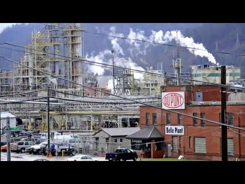 Видео: Расследование несчастных случаев на заводе DuPont в Белль 22 и 23 января 2010
