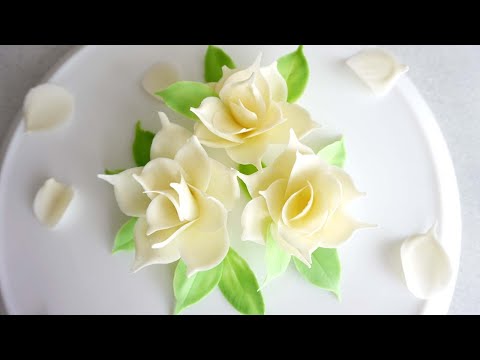 Видео: Как сделать шоколадные цветы🌺 .  Шоколадный декор.🍫