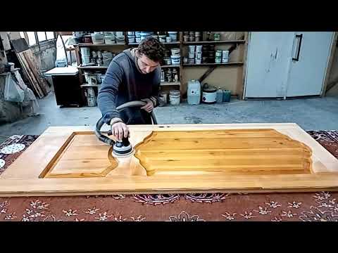 Видео: Как покрасить двери от А до Я (как это сделано, реставрация)