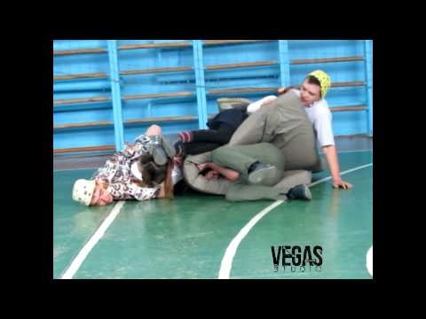 Видео: 11 класс калиновская средняя школа. Выпуск 2015