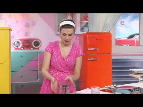 Видео: Медовые груши с орехами и запеченным инжиром