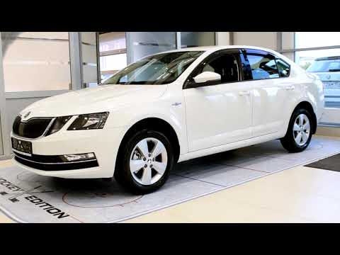 Видео: Skoda Octavia обзор комплектаций Active, Ambition, Style