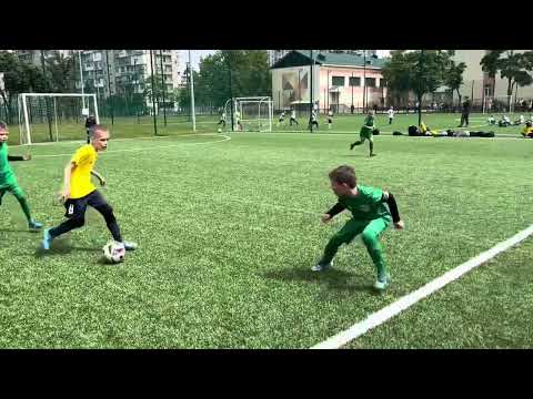 Видео: Зміна-Оболонь:ДЮСШ 14 1 тайм 1 частина