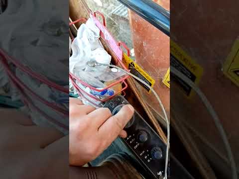 Видео: Экскаватор Хитачи zx 250,как работать, управления.