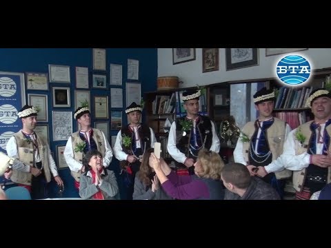 Видео: BTA:Коледари гостуваха днес в БТА