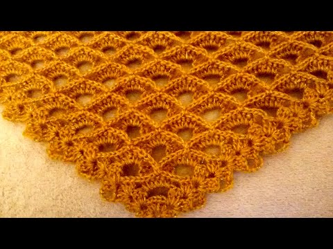 Видео: МК.Легкая ажурная шаль узором "соты"крючком.MK.Light openwork shawl pattern "honeycomb" crochet.