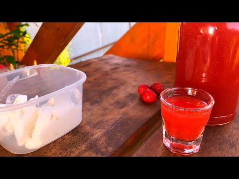 Видео: Ликер Ксу Ксу - практически оригинальный рецепт в домашних условиях.