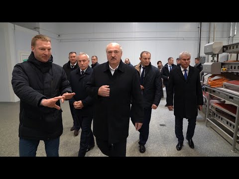 Видео: Лукашенко: Здесь полы уже сделали? || Лукашенко незапланированно посетил  мясокомбинат | Орша