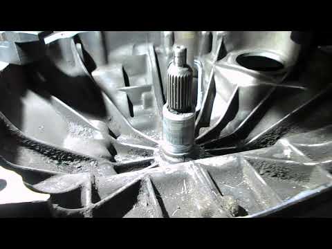 Видео: Восстановление направляющей КПП