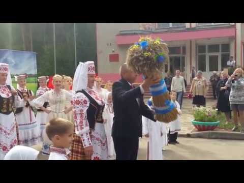 Видео: «Дожинки-2017»: 16 сентября в Бобруйском районе чествовали героев жатвы