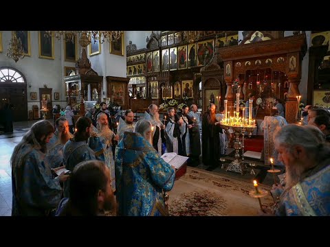 Видео: Молебен с акафистом нараспев Божией Матери перед Её чудотворным образом 12.10.23 г.