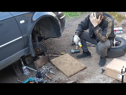 Видео: Замена передних рычагов подвески Volkswagen Passat B5 +