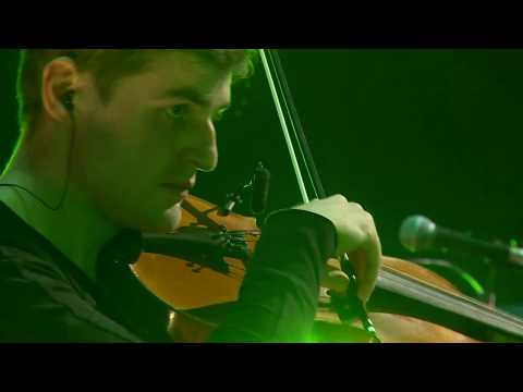 Видео: ПИЛОТ - Деревенская (Акустический концерт)