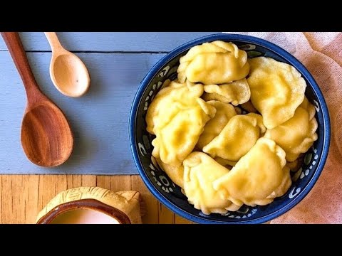 Видео: НЕЖНЕЙШИЕ ВАРЕНИКИ С ТВОРОГОМ НА СМЕТАНЕ!!!