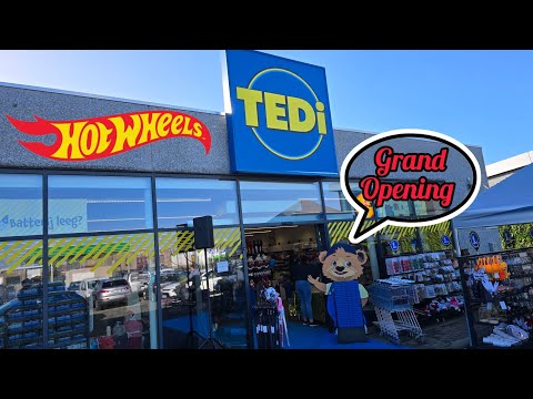 Видео: Торжественное открытие Теди Мальдегема! Ищу литые машинки Hot Wheels! Я первый? 😬