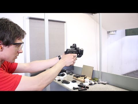 Видео: Он вам не Словак. Поехавший оказался самым мощным пистолетом!