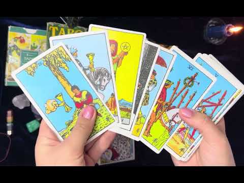 Видео: КОЛЛЕКЦИЯ КАРТ ТАРО.Мои рабочие колоды.Зачем тарологу столько колод??? #таро #картытаро #тароуэйта