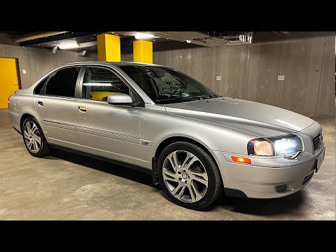 Видео: 2004 Volvo S80 (2.4 170HP) Обзор - Экстерьер, интерьер, запуск, характеристики