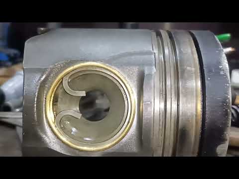 Видео: камаз 5490.OM457lA.конструкция поршня .почему нет сливных отверстий.