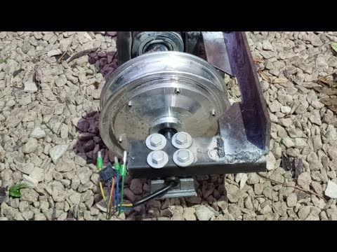 Видео: Сваекрут из гироскутера. КРУТИТ!!!