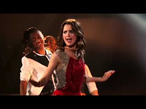 Видео: Остин и Элли - Давай Танцуй (Русский Версии)