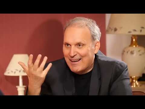 Видео: За српски свет и преземањето на партијата од службата 