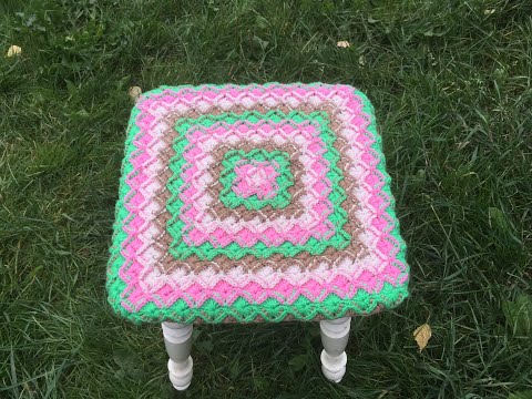 Видео: Сидушка на табурет баварской вязкой/Seat on a stool Bavarian knitted