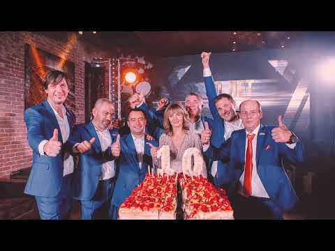 Видео: 16 лет Пилотажной группе «Первый полет»