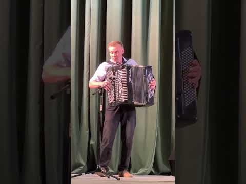 Видео: Музыкальный виртуоз 