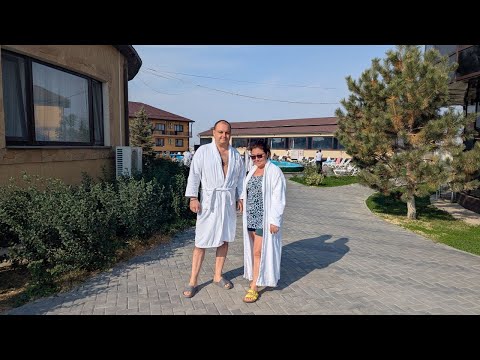 Видео: Горячие источники Чунджа, база отдыха Жемчужина