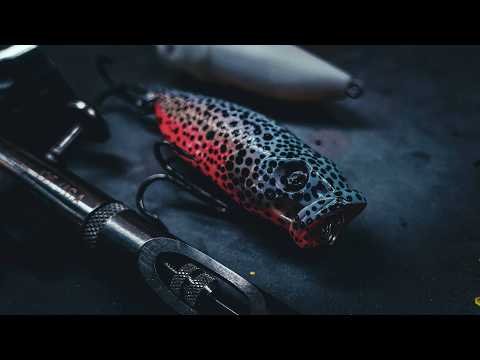 Видео: Простая покраска приманок для начинающих // Трехцветный рисунок для аэрографии