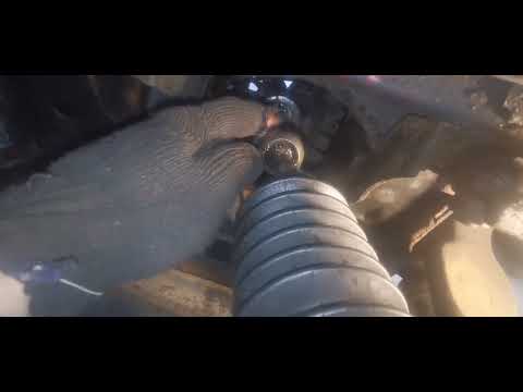 Видео: Снятие гидравлической рулевой рейки ФВ Т4