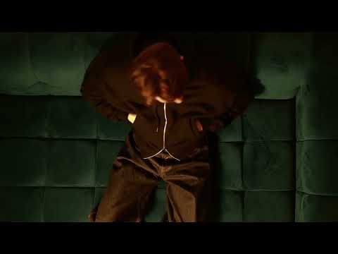 Видео: 14 oz. Denim & Crop Zip Hoodie нашей осенней коллекции 