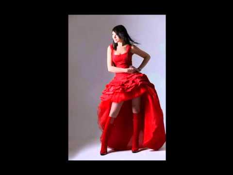 Видео: Света - Ярко красный, бледно голубой