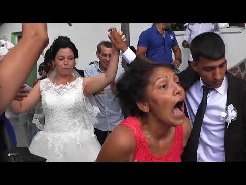 Видео: ИЗБРАНИ МОМЕНТИ ОТ СВАТБАТА НА АЛЕКСАНДРА И РОЗАЛИН