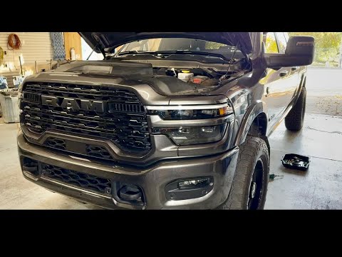 Видео: Ram 3500 2025 года. Трансмиссия обслуживается через 30 тыс. миль.